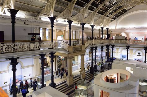 The National Museum of Ireland in Dublin • Go-to-Ireland.com