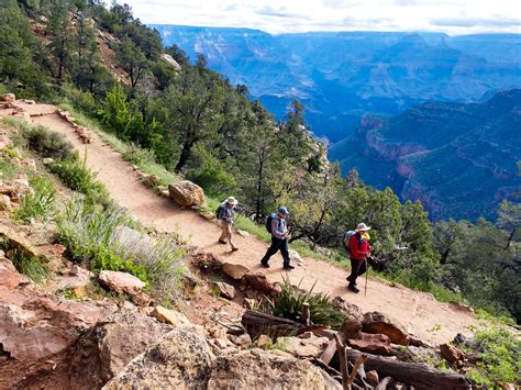 6-Day Guided Hiking Tour of the Grand Canyon and Zion