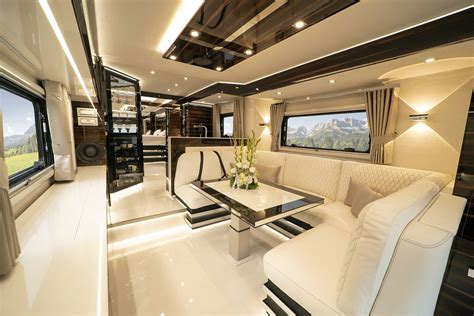 Volkner Mobil Performance S Motorhome - Flawless Crowns