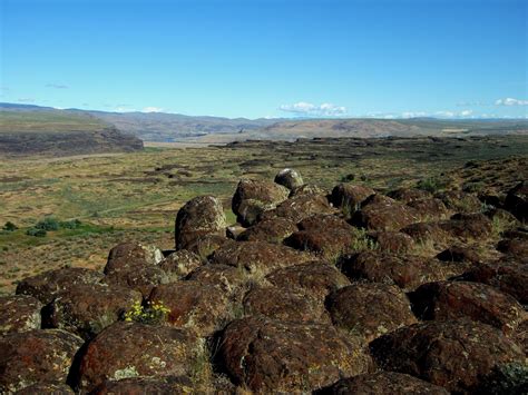 Reading the Washington Landscape: Spectacular Spheroidal Weathering ...