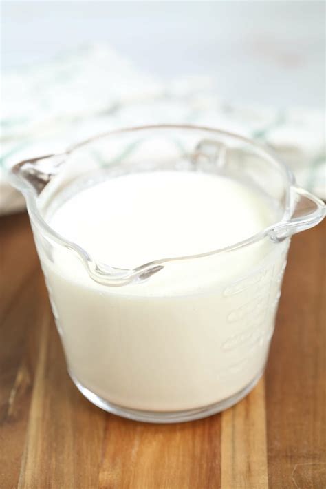 How to Make Buttermilk with Regular Milk - It Is a Keeper