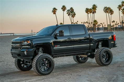 fully loaded 2017 Chevrolet Silverado 1500 LTZ Z71 Midnight Edition 6 ...