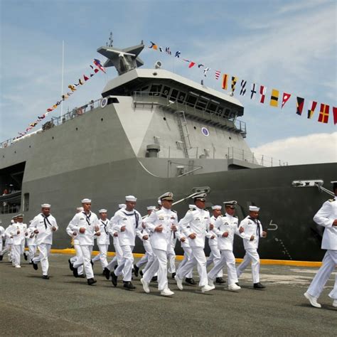 China donates warships to Sri Lanka and Philippines in drive to expand ...