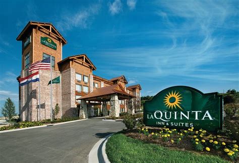 LA QUINTA INN & SUITES BRANSON - HOLLISTER $95 ($̶1̶1̶0̶) - Updated ...