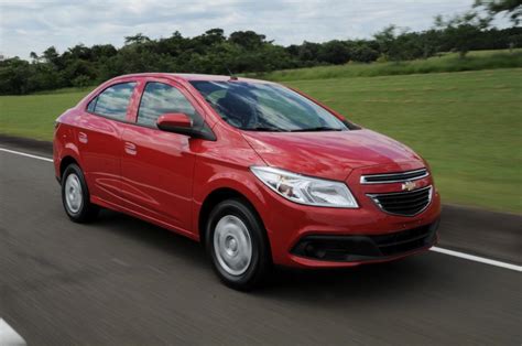 Chevrolet Prisma Sedan Unveiled in Brazil [Video] - autoevolution