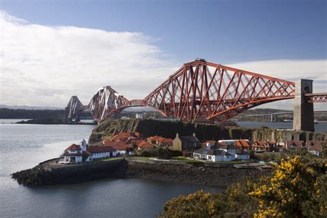 Amazing Facts About the Forth Rail Bridge | Deepseaworld