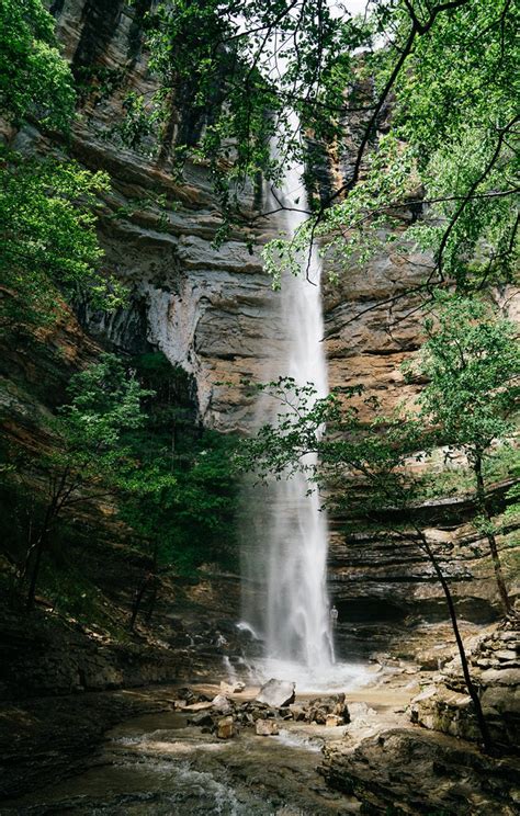 Your Guide to the Best Waterfalls in the Ozarks | 417 Magazine