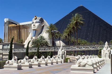 Las Vegas, Nevada - Luxor Hotel And Casino Editorial Photo - Image ...