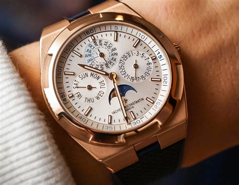 Vacheron Constantin Overseas Perpetual Calendar Ultra-Thin Watch Hands ...