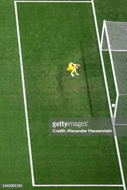 1,574 Manuel Neuer Fifa World Cup 2022 Photos & High Res Pictures ...