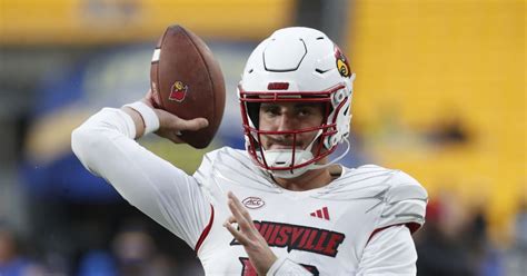 Louisville Football Bowl Projections: 2023 Week Eight - Sports ...