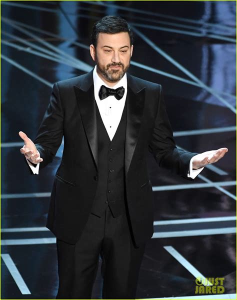 Jimmy Kimmel Pokes Fun at Matt Damon in Oscars 2017 Opening Monologue ...