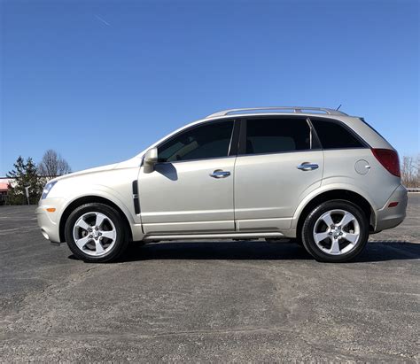 2013 Chevrolet Captiva Sport Test Drive Review - CarGurus