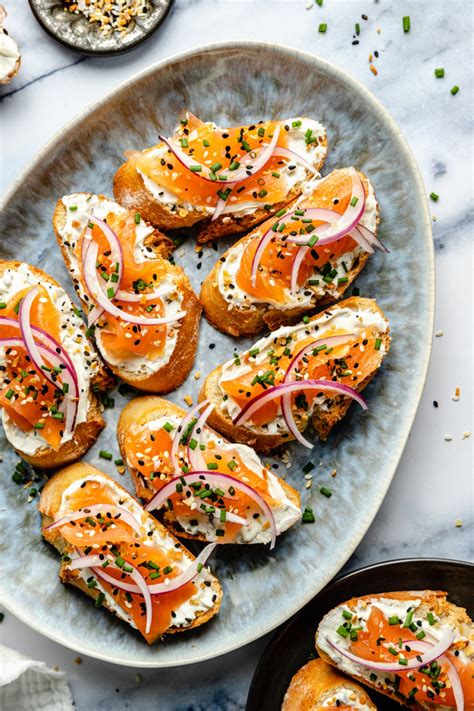 Smoked salmon crostini | Ambitious kitchen - Karinokada