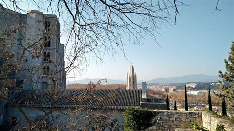 University of Girona wall walk: Spain | Visions of Travel