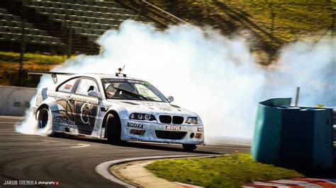 BMW E46 M3 Drift | Bmw, Bmw e46, Drift cars