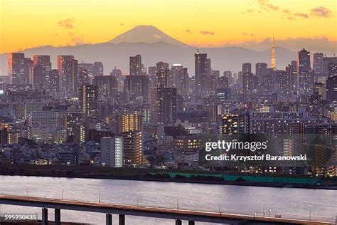 1,247 Tokyo Sunset Fuji Stock Photos, High-Res Pictures, and Images ...