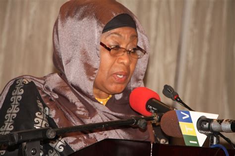 MAMA SAMIA AKEMEA WAKURUGENZI WAFUJA FEDHA - Mtanzania