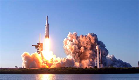 SpaceX Falcon Heavy to Launch Cutting-Edge NASA Space Tech | Space