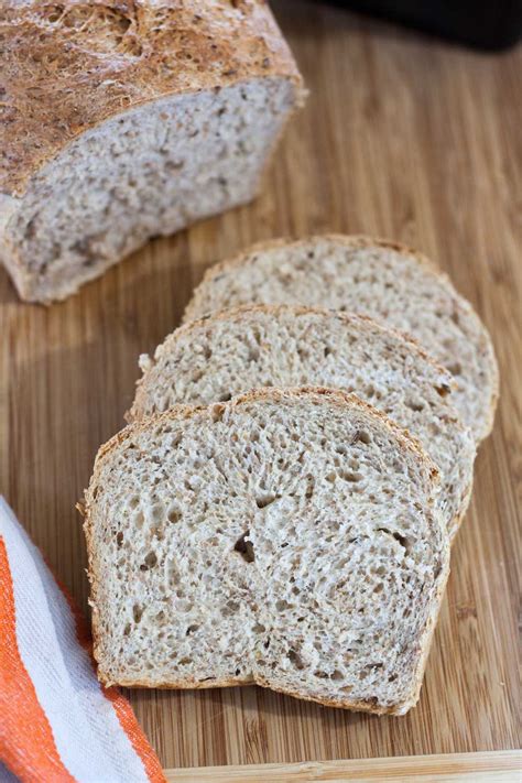 Light Caraway Rye Bread For the Bread Machine - Binky's Culinary Carnival