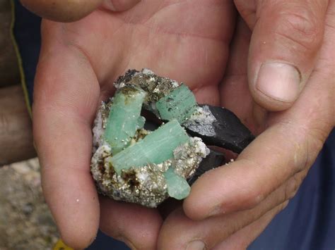 Emerald rock formation in Chivor, Colombia. Picture taken by Emerald ...