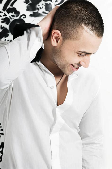 Jay Sean biography, birth date, birth place and pictures