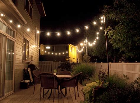 CREATIVE OUTDOOR LIGHTING USING CHRISTMAS LIGHTS