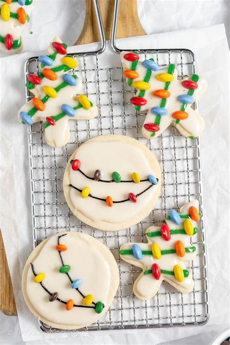 Christmas Light Cookies (2 Ways) - The Soccer Mom Blog