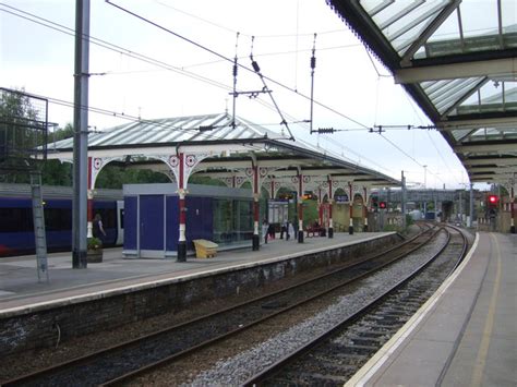 Skipton Railway Station © JThomas cc-by-sa/2.0 :: Geograph Britain and ...