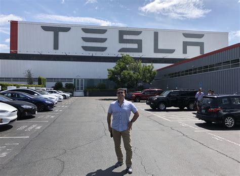 Tech Guide takes a tour inside the Tesla factory in Fremont - Tech Guide