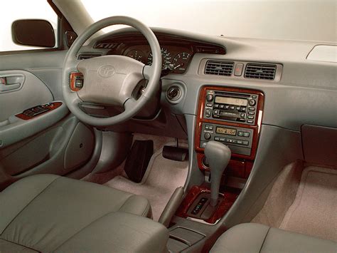 Toyota Camry (1996-2001, XV20) технические характеристики, фотографии и ...