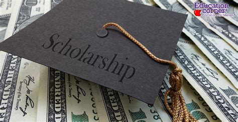 College and University Scholarships and Grants: The Ultimate Guide