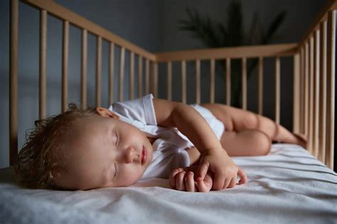 Baby Sleep Music: 10 Popular Lullabies For Babies - Motherly