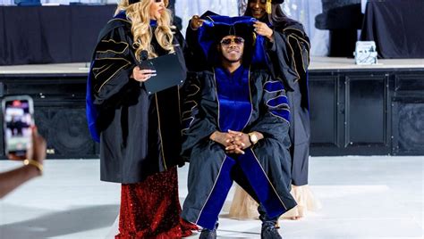 Houston rap legend Z-Ro receives honorary doctorate | FOX 26 Houston