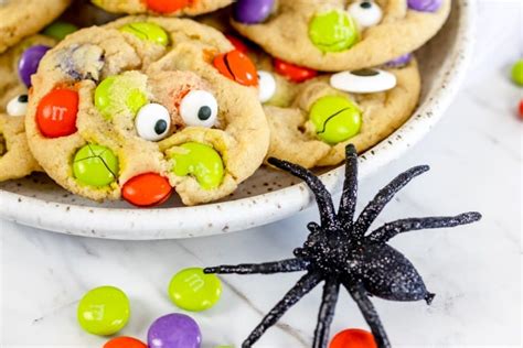 Halloween M&M Cookies - Best Cookie Recipes