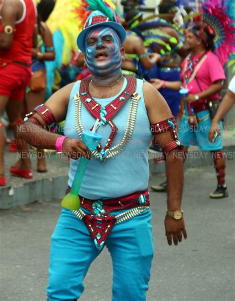 Fireworks Promotions in San Fernando Carnival Tuesday PHOTO BY: ANSEL ...