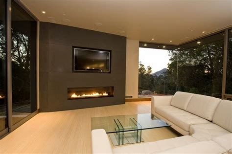 Chic linear fireplace ideas – modern fireplaces with great visual appeal