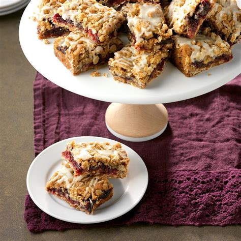 Cranberry Date Bars Recipe: How to Make It