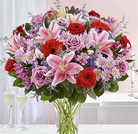 4a. Very Large Bouquet of Flowers - National Floral Design