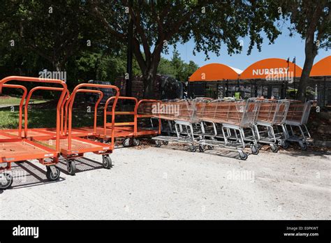 Home Depot Store located in Leesburg, Florida USA Stock Photo - Alamy