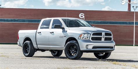 Car | Dodge Ram 1500 on Fuel 1-Piece Tech - D670 Wheels | California Wheels