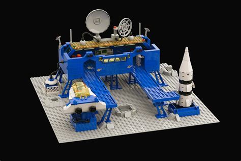 LEGO IDEAS - Space Command Center