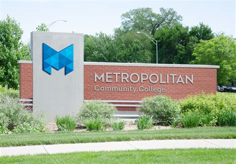 Metro College Uses Relief Funding To Attract Summer Students | 91.5 KIOS-FM