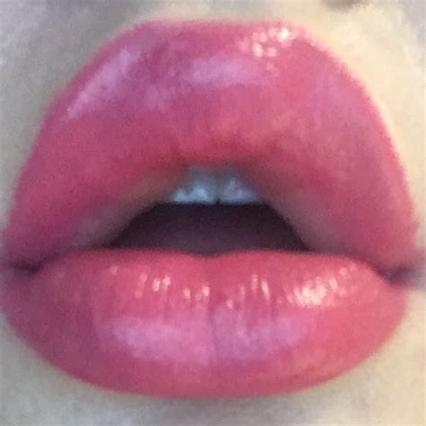 lip plumper on Tumblr