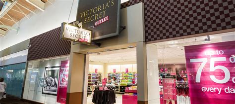 Victoria's Secret Outlet | Auburn Hills | Great Lakes Crossing Outlets