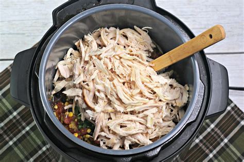 Instant Pot Mexican Chicken Soup - easy instant pot dinners