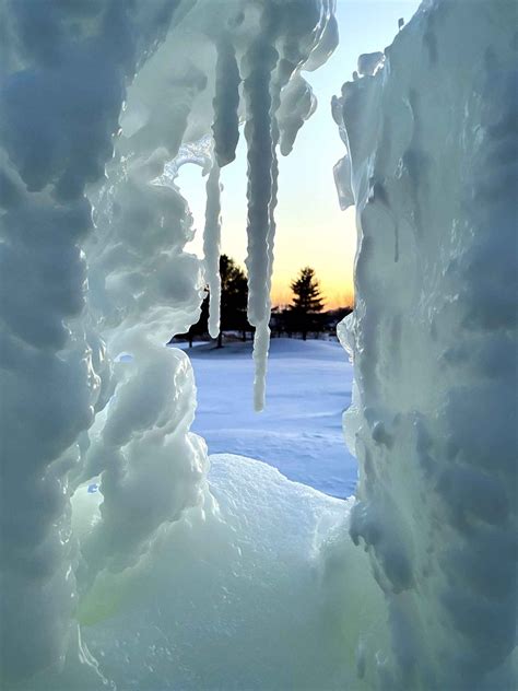 Weekend Getaway Guide: Winter in Lake Geneva Wisconsin - Color ...