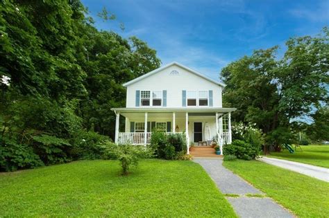 Jamestown, RI Real Estate - Jamestown Homes for Sale | realtor.com®