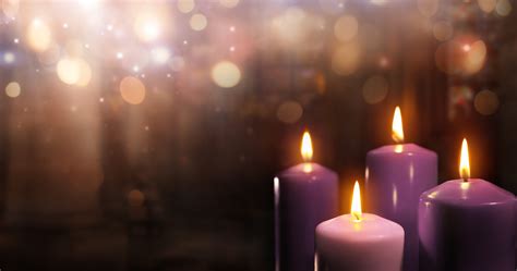 Advent Candles In Church – La parte buona