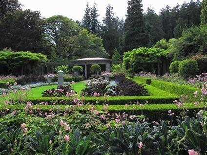 Hatley Castle Italian Formal Gardens - THE GARDEN WEBSITE.COM